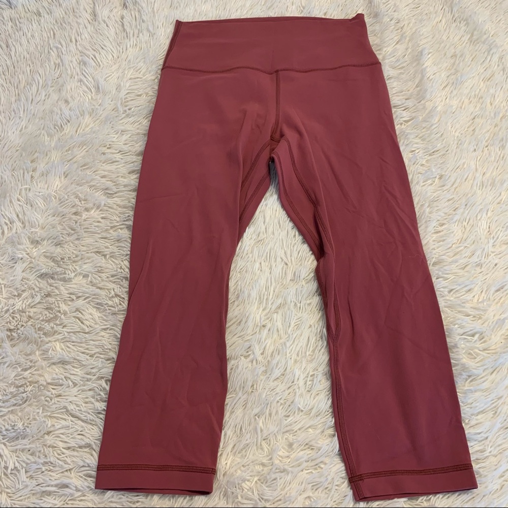 Lululemon high waisted cropped leggings